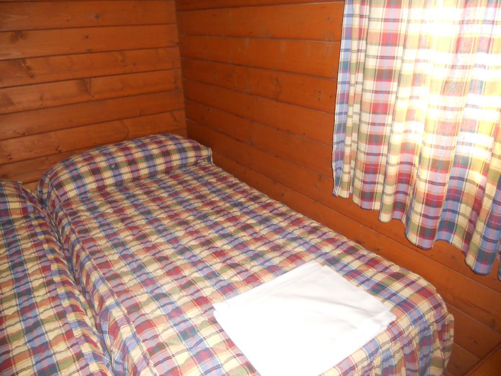 Camping Фуэнте-де-Пьедра Номер фото